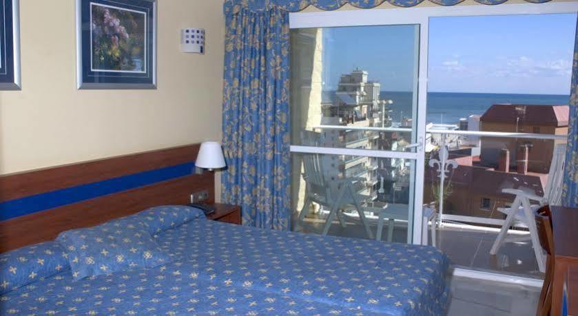 גאנדיה Apartamentos Turisticos Biarritz - Bloque I מראה חיצוני תמונה